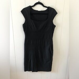 Suzy Shier LBD